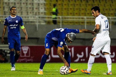 یعقوب کریمی: حیف است این استقلال قهرمان نشود